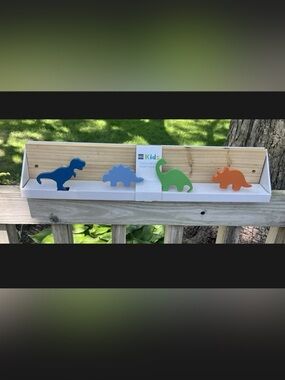 Kids Decorative Dinosaur Wall Hooks - Multicolor, Brand NIB/NWT